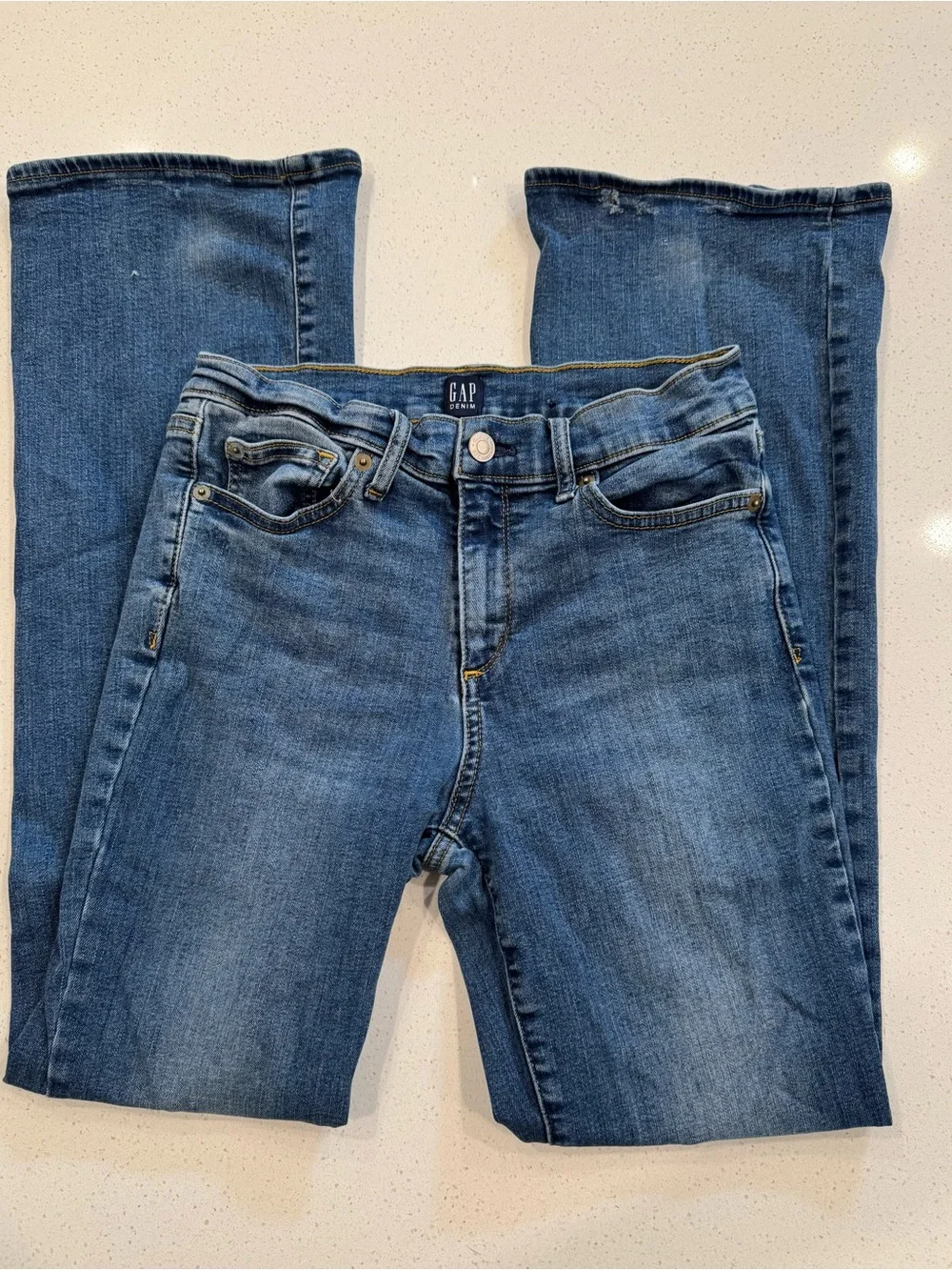 Gap 1969 Perfect Bootcut Jeans Medium Wash Women’s Size 6 / 28S The Gap Denim.